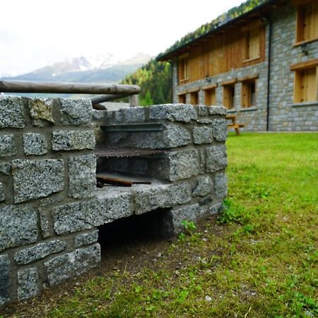 Chalet Resort Sozzine ปอนเตดีเลโญ ภายนอก รูปภาพ