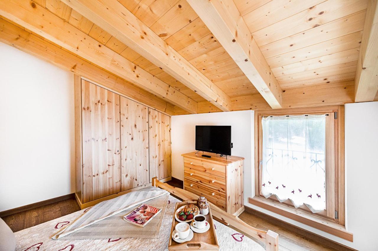 Chalet Resort Sozzine ปอนเตดีเลโญ ภายนอก รูปภาพ