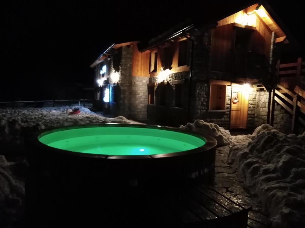 Chalet Resort Sozzine ปอนเตดีเลโญ ภายนอก รูปภาพ