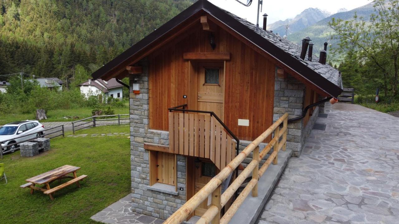 Chalet Resort Sozzine ปอนเตดีเลโญ ภายนอก รูปภาพ